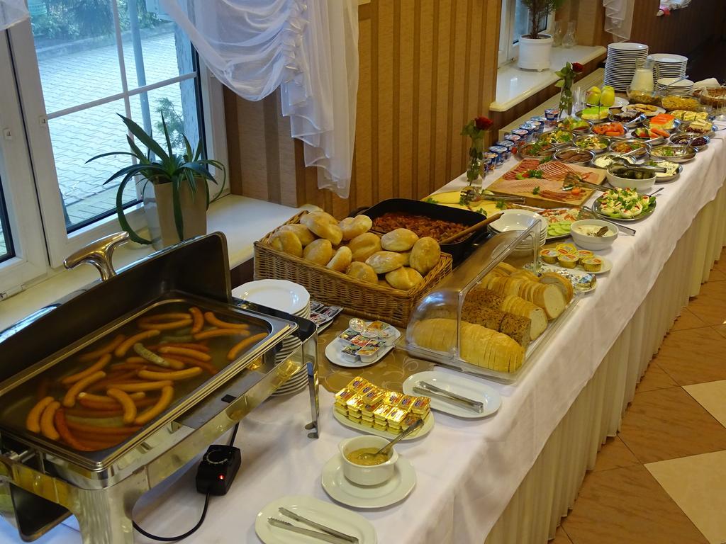 Motel 2000 Stęszew Kültér fotó