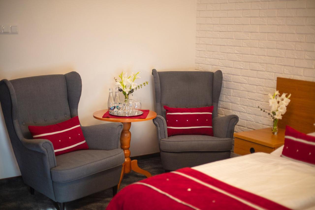 Motel 2000 Stęszew Kültér fotó