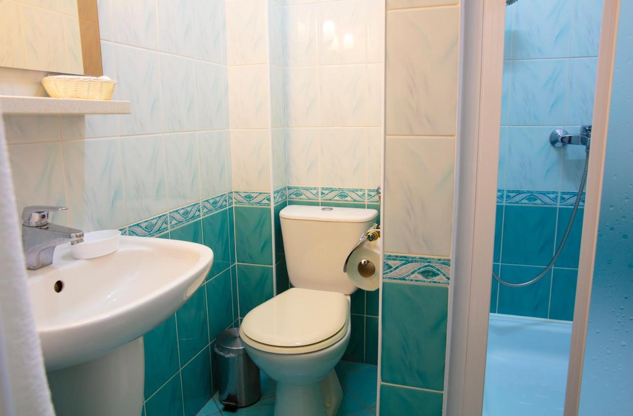 Motel 2000 Stęszew Kültér fotó